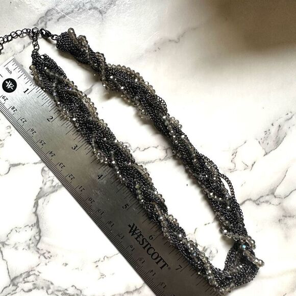 Multi strand chain and crystal twisted necklace - Picture 8 of 9
